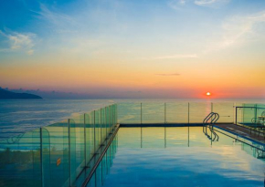 Alani Sea View Hotel